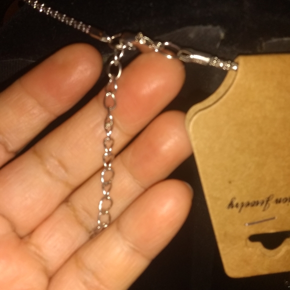 ADOROBLE!/ WHITE HOWLITE CROSS NECKLACE SET 3PC❤️ - Picture 8 of 11